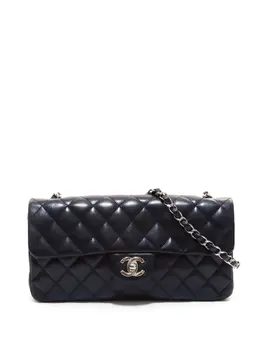 CHANEL Pre-Owned: Чёрная сумка 