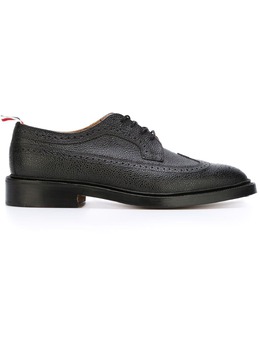 Thom Browne: Чёрные туфли Longwing