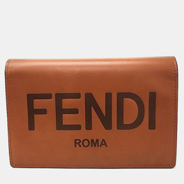 Fendi: Коричневый кошелёк 