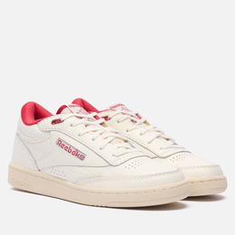 Reebok: Белые кроссовки  Club C Mid II Vintage