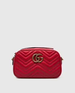 Gucci: Красная сумка  GG