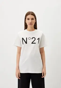 N21: Белая футболка 