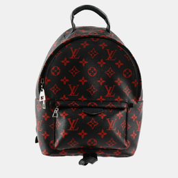 Louis Vuitton: Чёрный рюкзак 