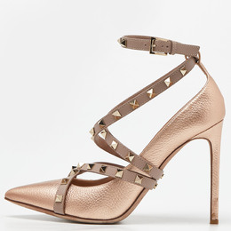 Valentino: Розовые туфли  Rockstud