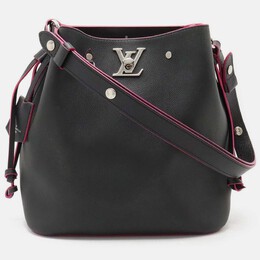 Louis Vuitton: Чёрная сумка 