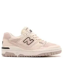 New Balance: Бежевые кроссовки  550