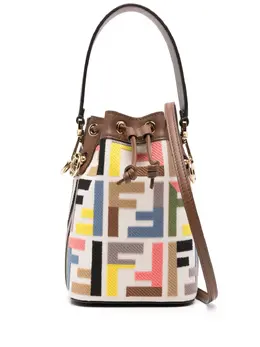 FENDI: Коричневая сумка  Mon Tresor
