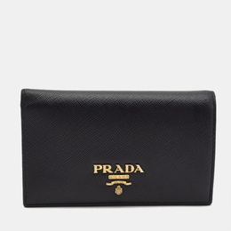 Prada: Чёрный кошелёк 