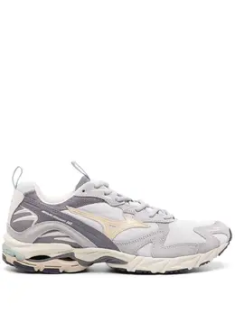 Mizuno: Светлые кроссовки 