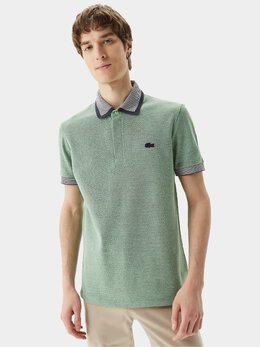 Lacoste: Зелёное поло 