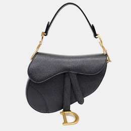 Dior: Чёрная сумка 