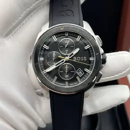 HUGO BOSS: Часы 