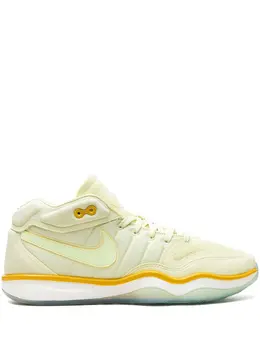 Nike: Светлые кроссовки  Air Zoom