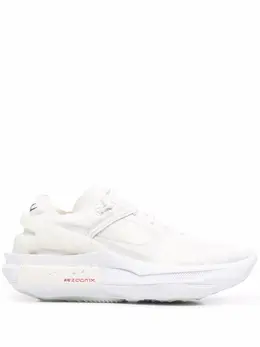 Nike: Белые кроссовки  Fontanka Edge