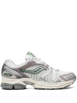 Saucony: Белые кроссовки  Grid