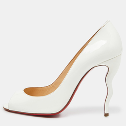 Christian Louboutin: Белые туфли 