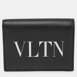 Valentino: Обложка  VLTN