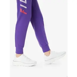 Fila: Белые кроссовки 