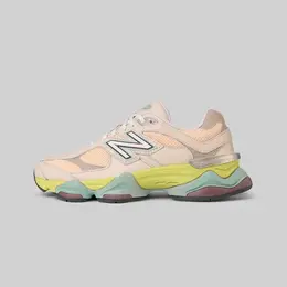 New Balance: Белые кроссовки  9060