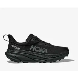 HOKA: Чёрные кроссовки