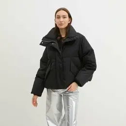 MM6 Maison Margiela: Чёрный пуховик