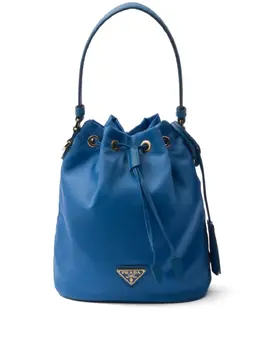 Prada: Голубая сумка 