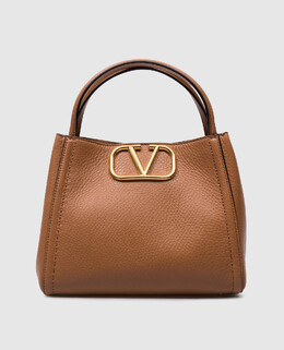 Valentino: Коричневая сумка  VLogo Signature