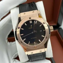 HUBLOT: Часы 