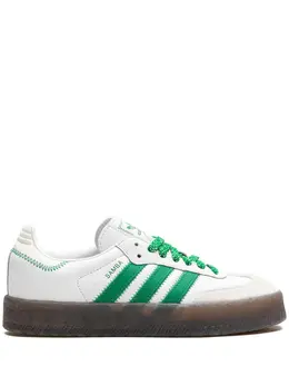 adidas: Белые кроссовки 