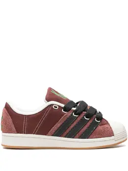 adidas: Коричневые кроссовки  X