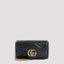 Gucci: Чёрная сумка  GG Marmont