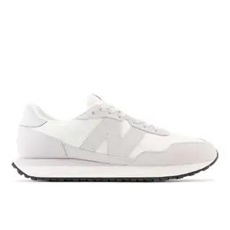 New Balance: Белые кроссовки  237