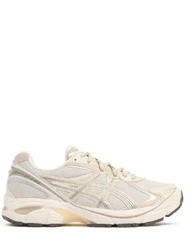 ASICS: Кроссовки 