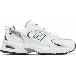 New Balance: Белые кроссовки  530