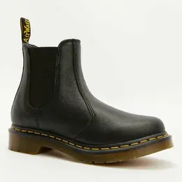 Dr. Martens: Чёрные ботинки 