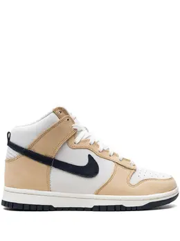 Nike: Белые кроссовки  Dunk High
