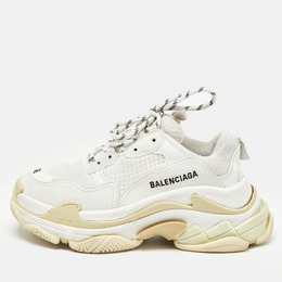 Balenciaga: Белые кроссовки  Triple S