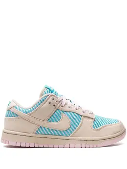 Nike: Светлые кроссовки  Dunk Low