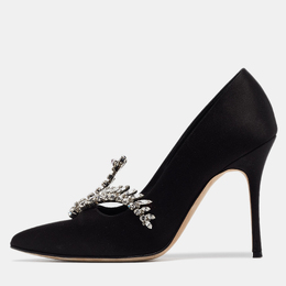 Manolo Blahnik: Чёрные туфли 