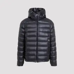 Moncler: Голубая куртка 