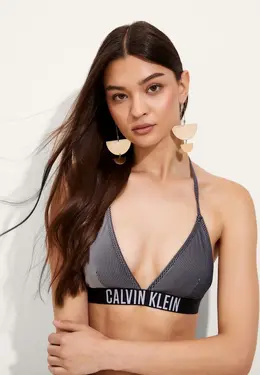 Calvin Klein Underwear: Чёрный бюстгальтер 