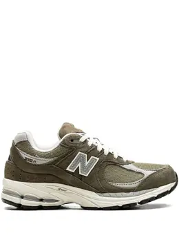 New Balance: Зелёные кроссовки  2002R