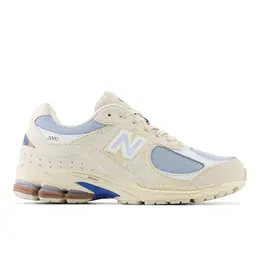 New Balance: Бежевые кроссовки  2002R