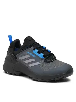 Adidas: Серые кроссовки  Terrex Swift