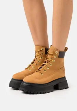 Timberland: Чёрные ботинки 