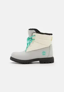 Timberland: Синие ботинки 