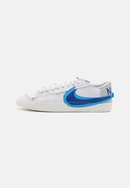 Nike: Белые кеды  Blazer Low 77