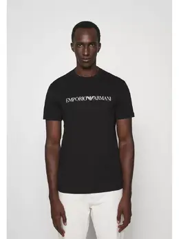 Emporio Armani: Чёрная футболка 