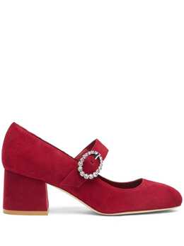 Stuart Weitzman: Красные туфли 