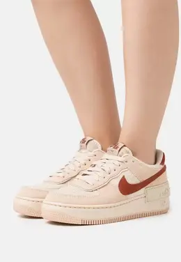 Nike: Бежевые кеды  AF1 Shadow